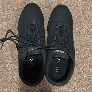 Brand New Capezio Black Canvas Hip Hop sneakers
